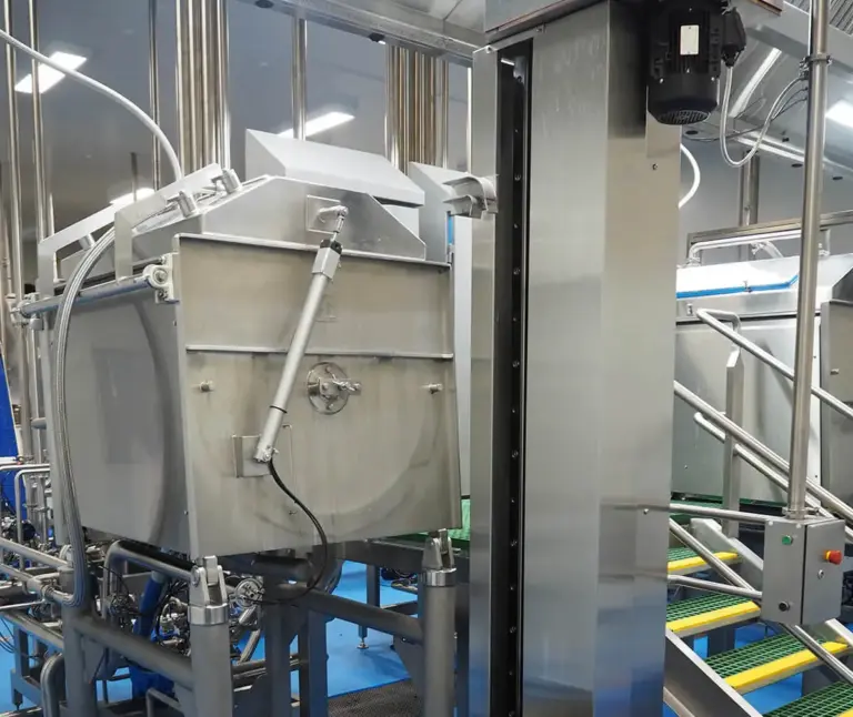 FMA steam jacket kettle with euro bin lifter