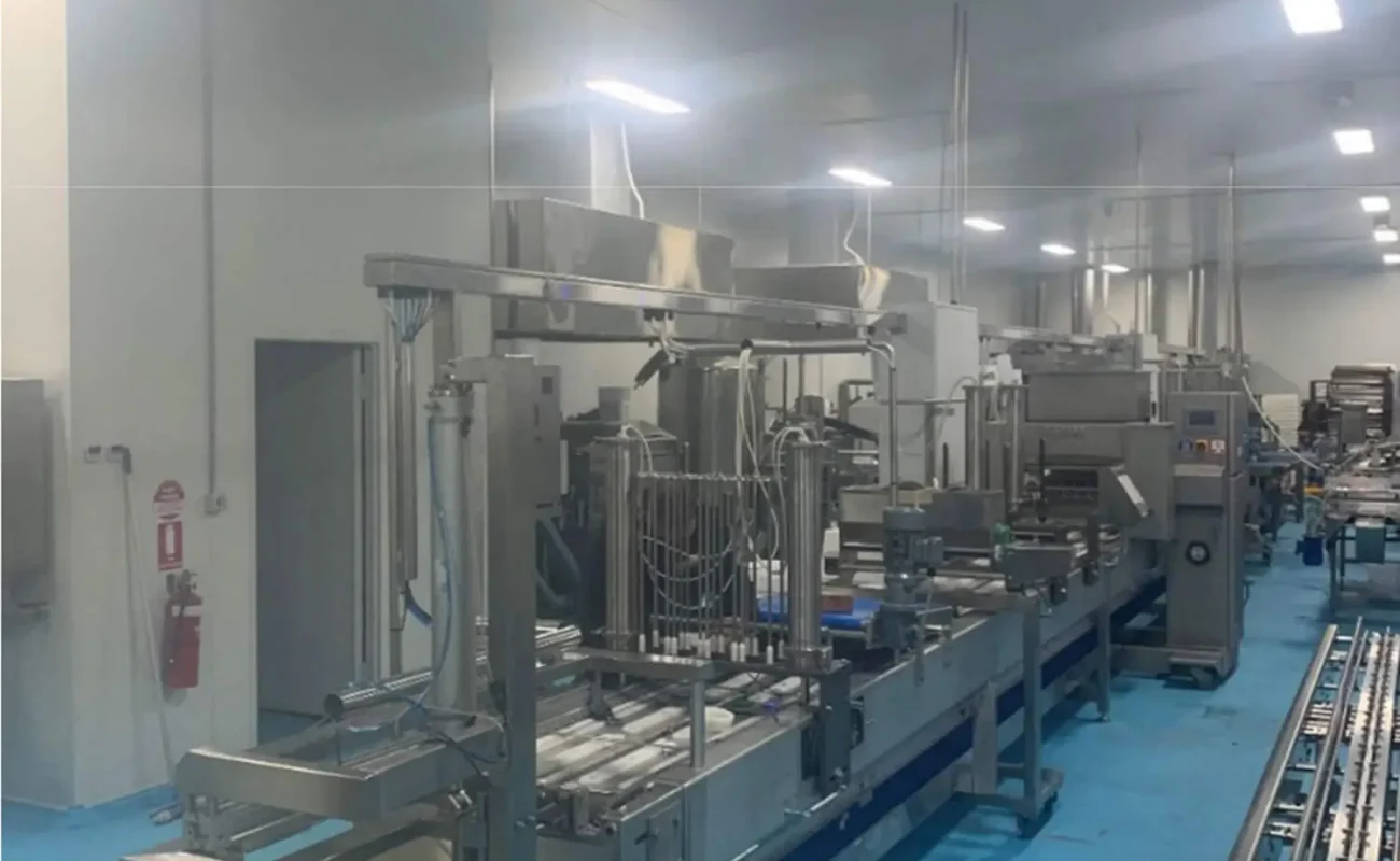 Sheeted pastry pie line