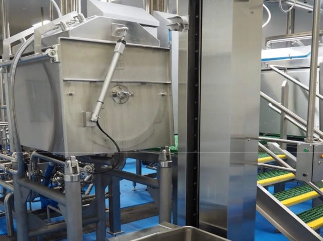 View of FMA 500L kettle at idler end and FMA euro bin lifter
