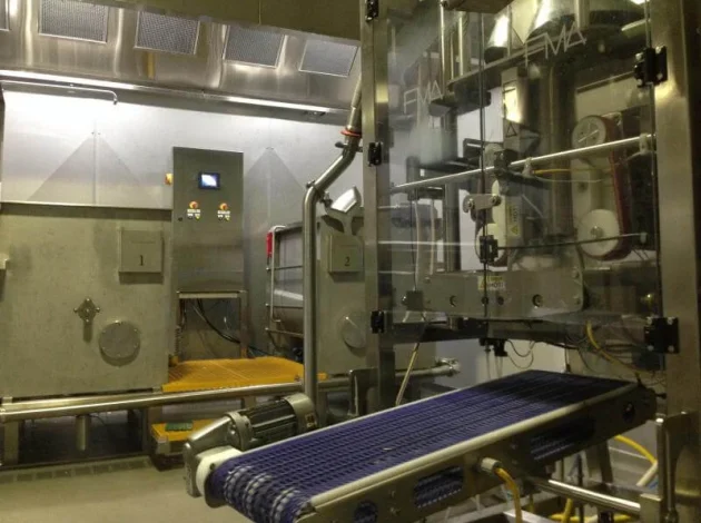 FMA form/fill/seal packaging machine